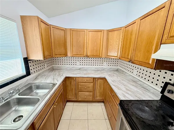 $1,900 | 1427 45th Ave Circle West, Bradenton, FL 34207