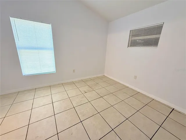 $2,000 | 1427 45th Ave Circle West, Bradenton, FL 34207