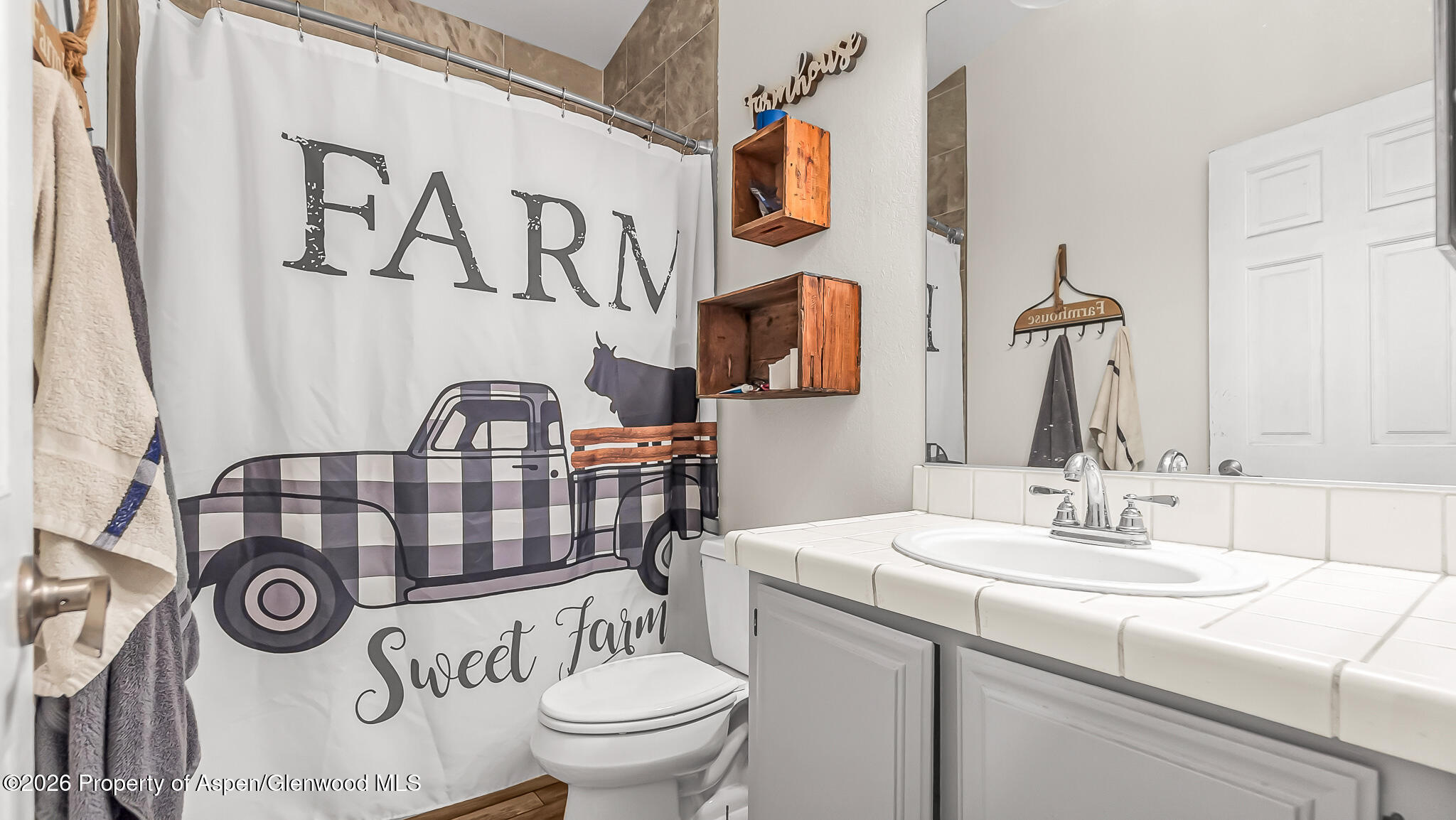 201 Dj Road, Unit 201 DJ ROAD BUNK HOUSE Rifle, CO 81650 - Photo 24 of 83 DSC02270