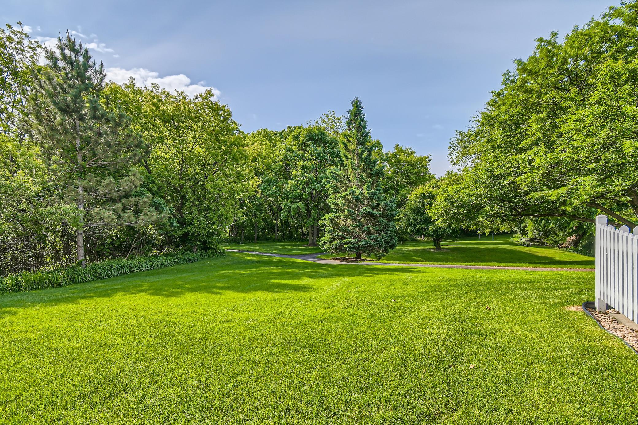 6928 Inverness Trail Inver Grove Heights, MN 55077 - Photo 23 of 25 Gallery Image 23