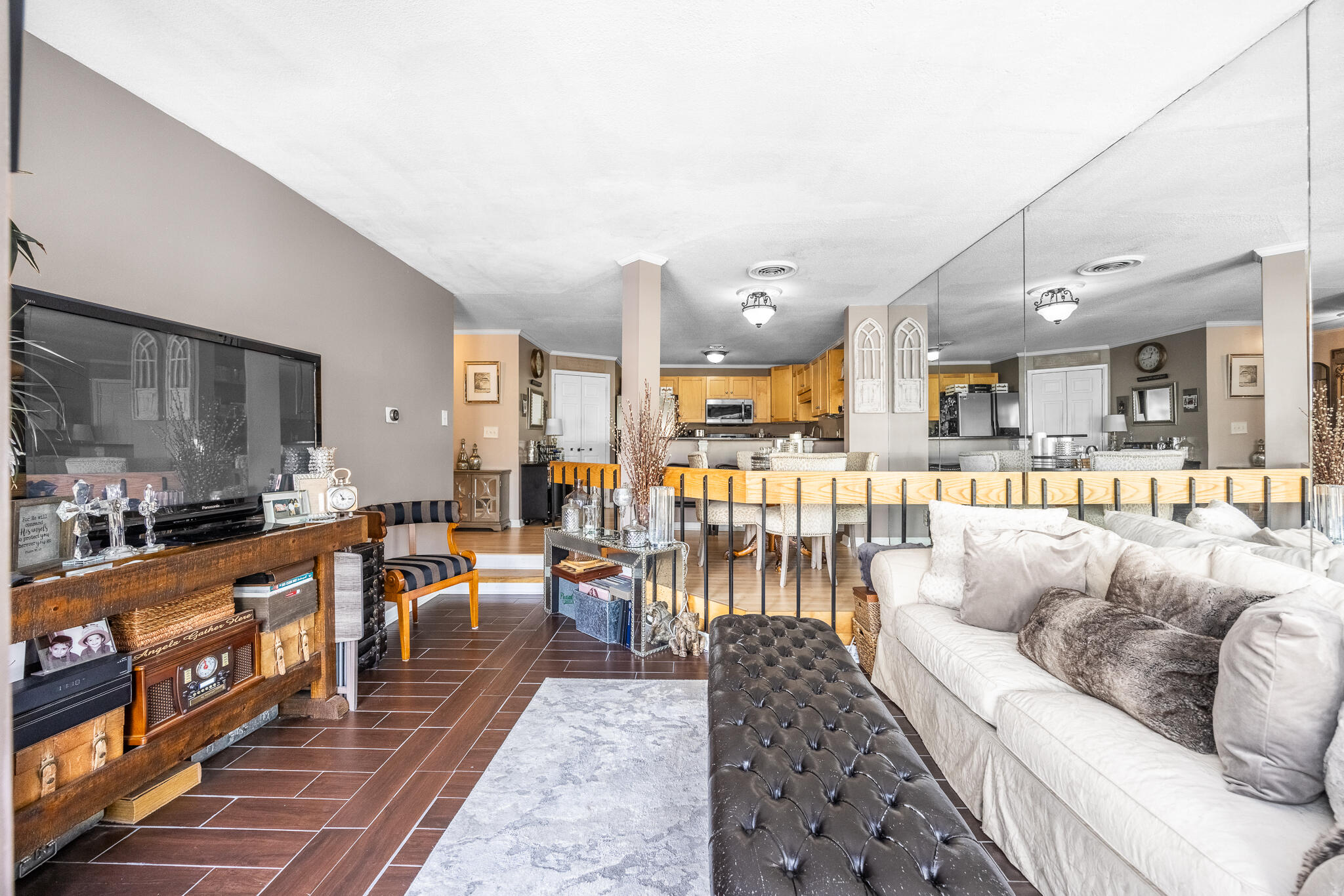 112 Franklin Street, Unit C5 Bangor, ME 04401 - Photo 20 of 32 Living Room-3