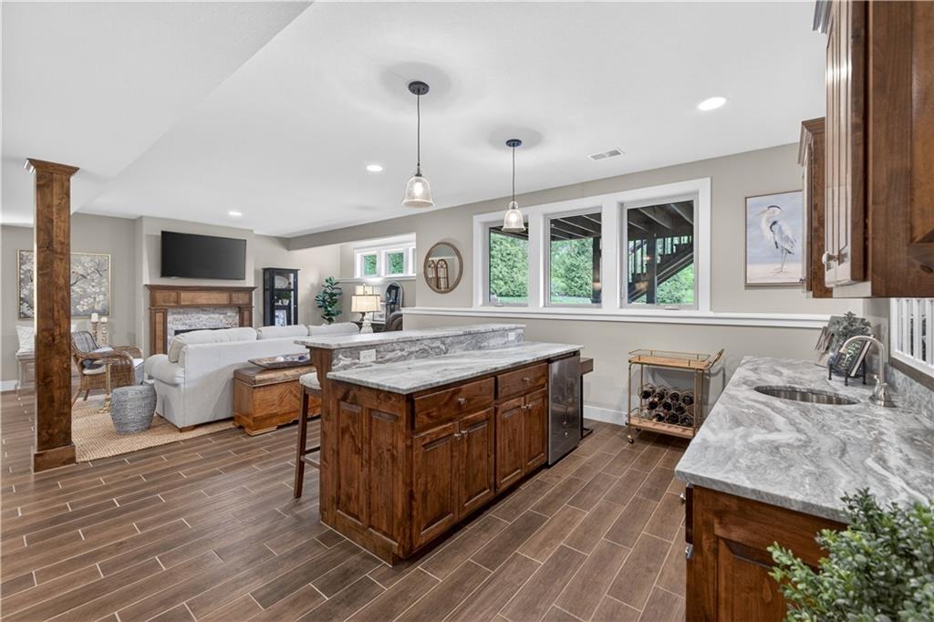 9363 Lind Road Lenexa, KS 66219 - Photo 45 of 70