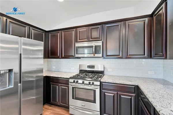 $2,300 | 133 Moulins Lane, Georgetown, TX 78626