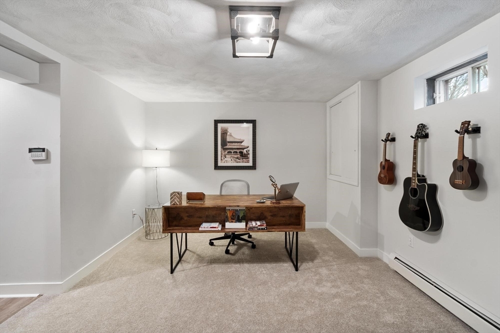 136 Chandler Road Andover, MA 01810 - Photo 31 of 42