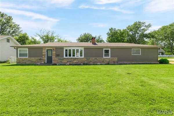 $349,900 | 1503 Wexford Avenue, Webster Groves, MO 63119