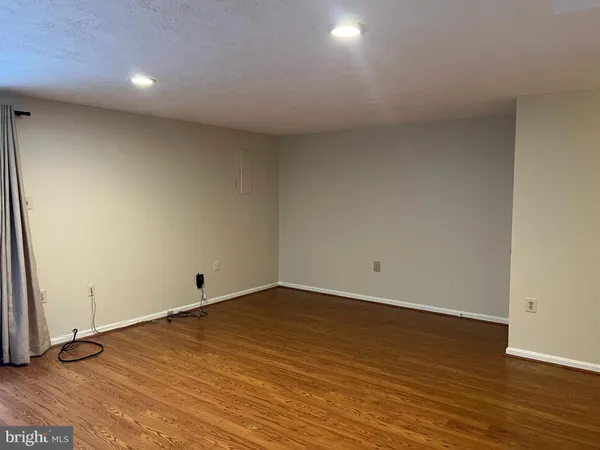 $3,000 | 7321 Stream Way, Springfield, VA 22152