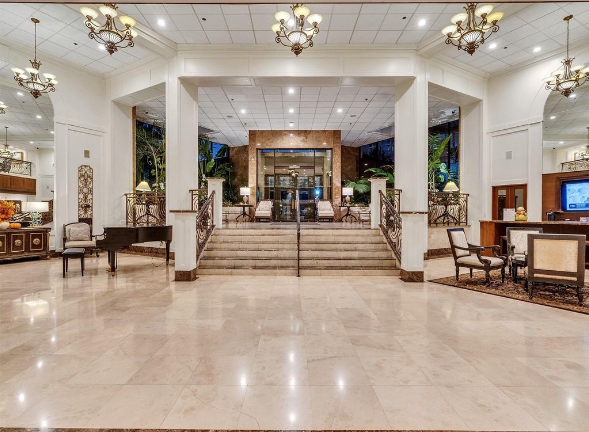 3525 Sage Road, Unit 1602 Houston, TX 77056 - Photo 29 of 41