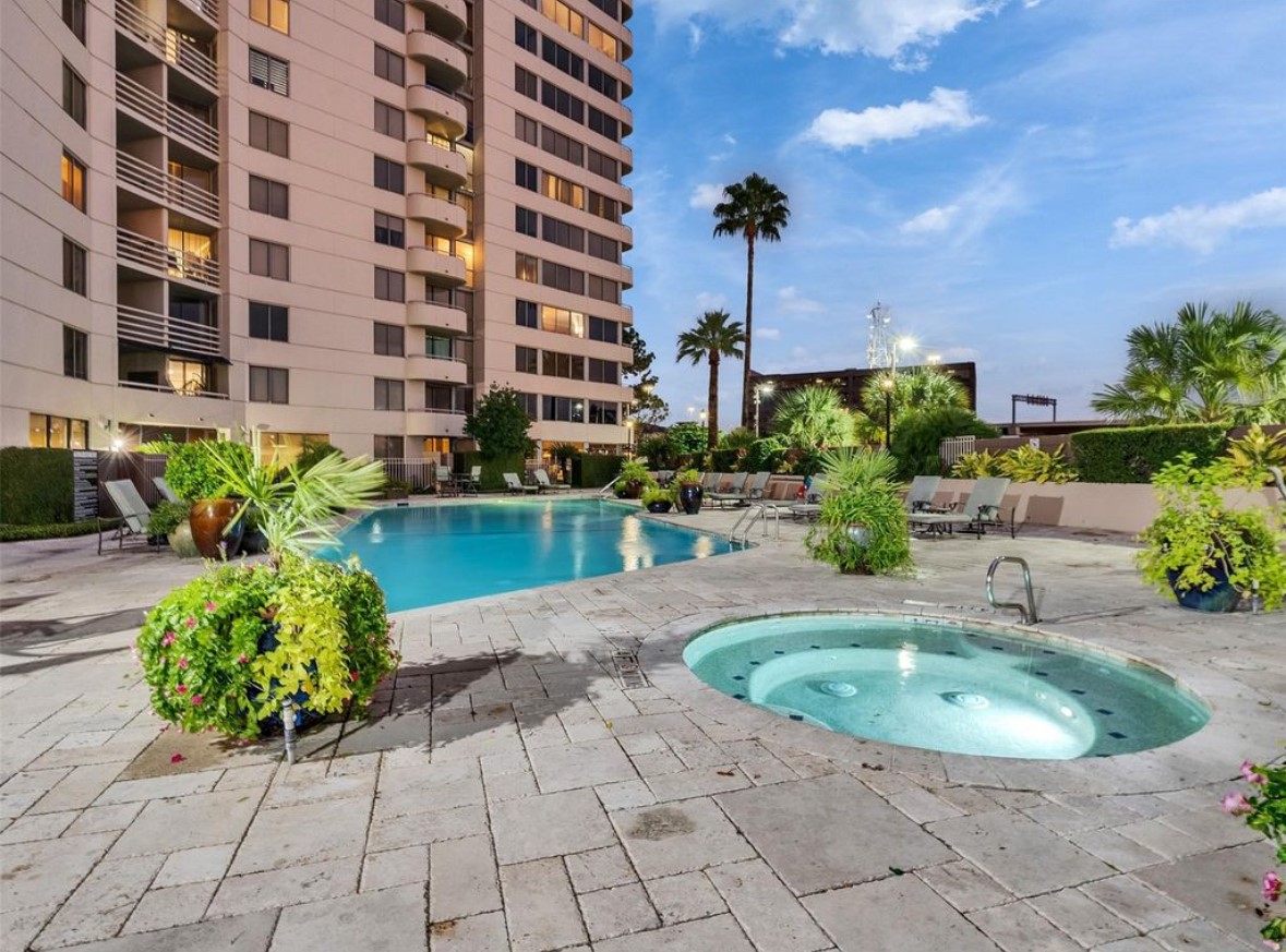 3525 Sage Road, Unit 1602 Houston, TX 77056 - Photo 34 of 41