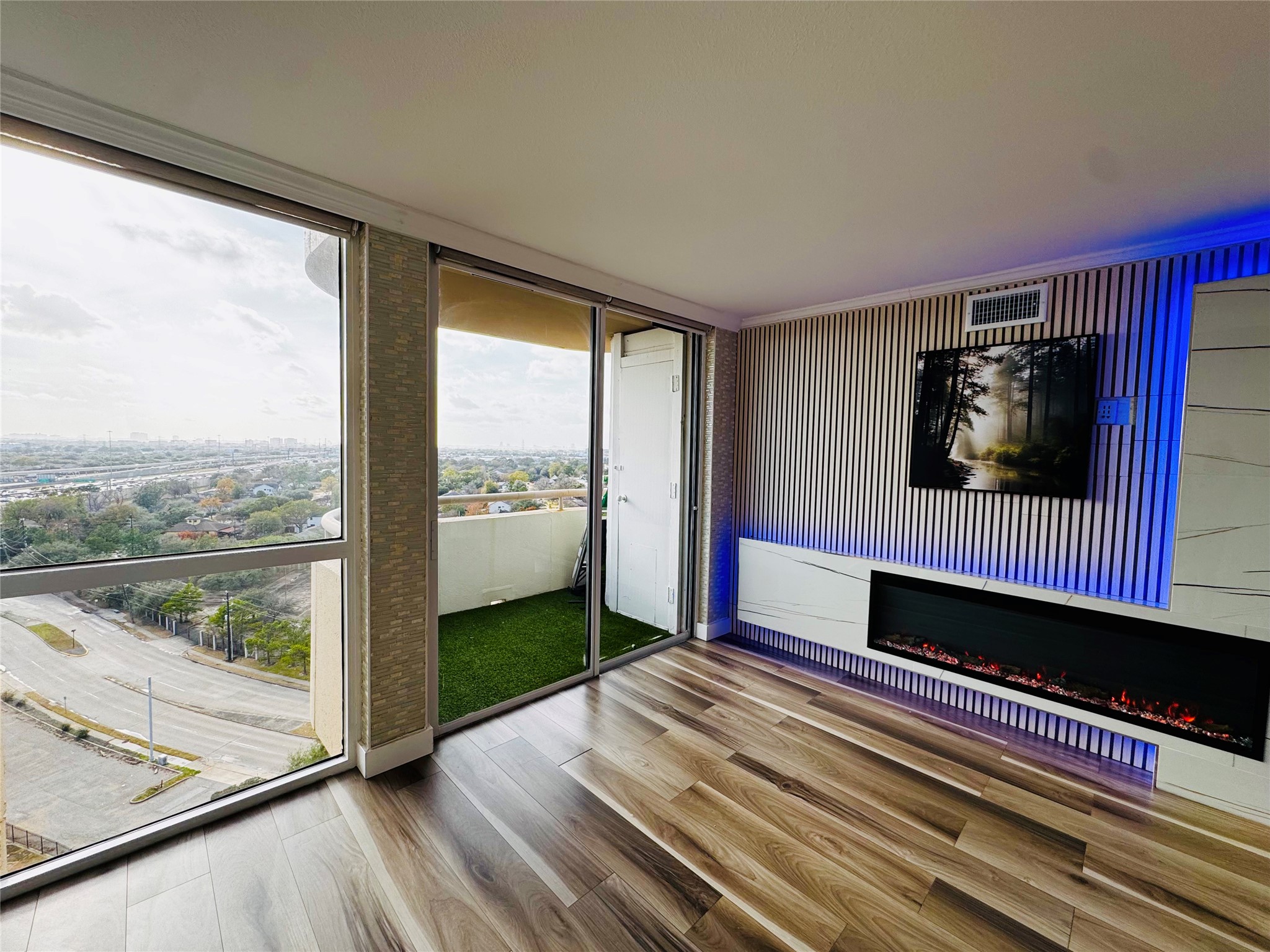 3525 Sage Road, Unit 1602 Houston, TX 77056 - Photo 6 of 41