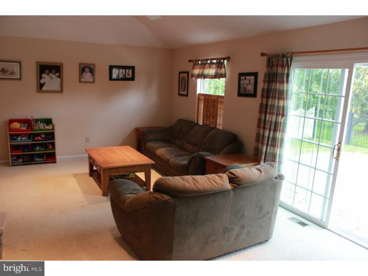 22 Phoenix Road Evesham, NJ 08053 - Photo 11 of 24
