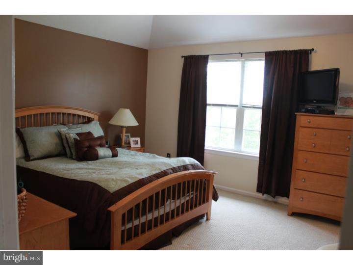 22 Phoenix Road Evesham, NJ 08053 - Photo 12 of 24