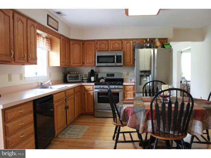 22 Phoenix Road Evesham, NJ 08053 - Photo 8 of 24