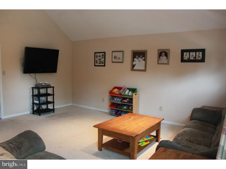 22 Phoenix Road Evesham, NJ 08053 - Photo 10 of 24