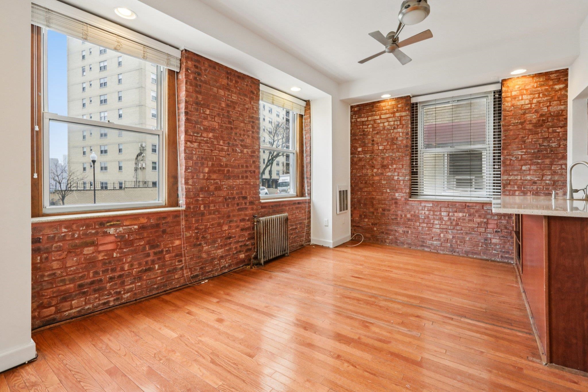 6701 Boulevard East, Unit A1 West New York, NJ 07093 - Photo 17 of 38