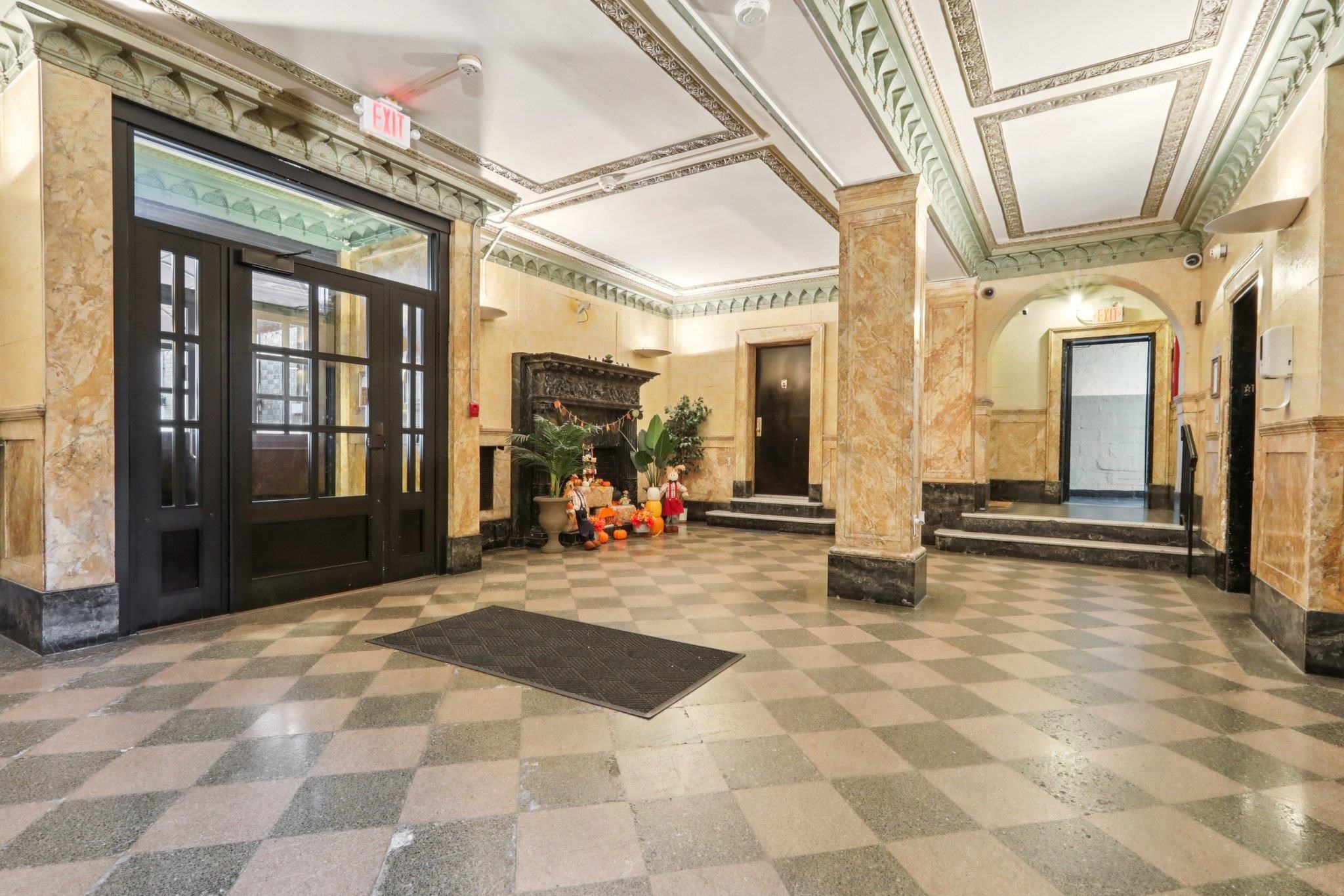 6701 Boulevard East, Unit A1 West New York, NJ 07093 - Photo 2 of 38