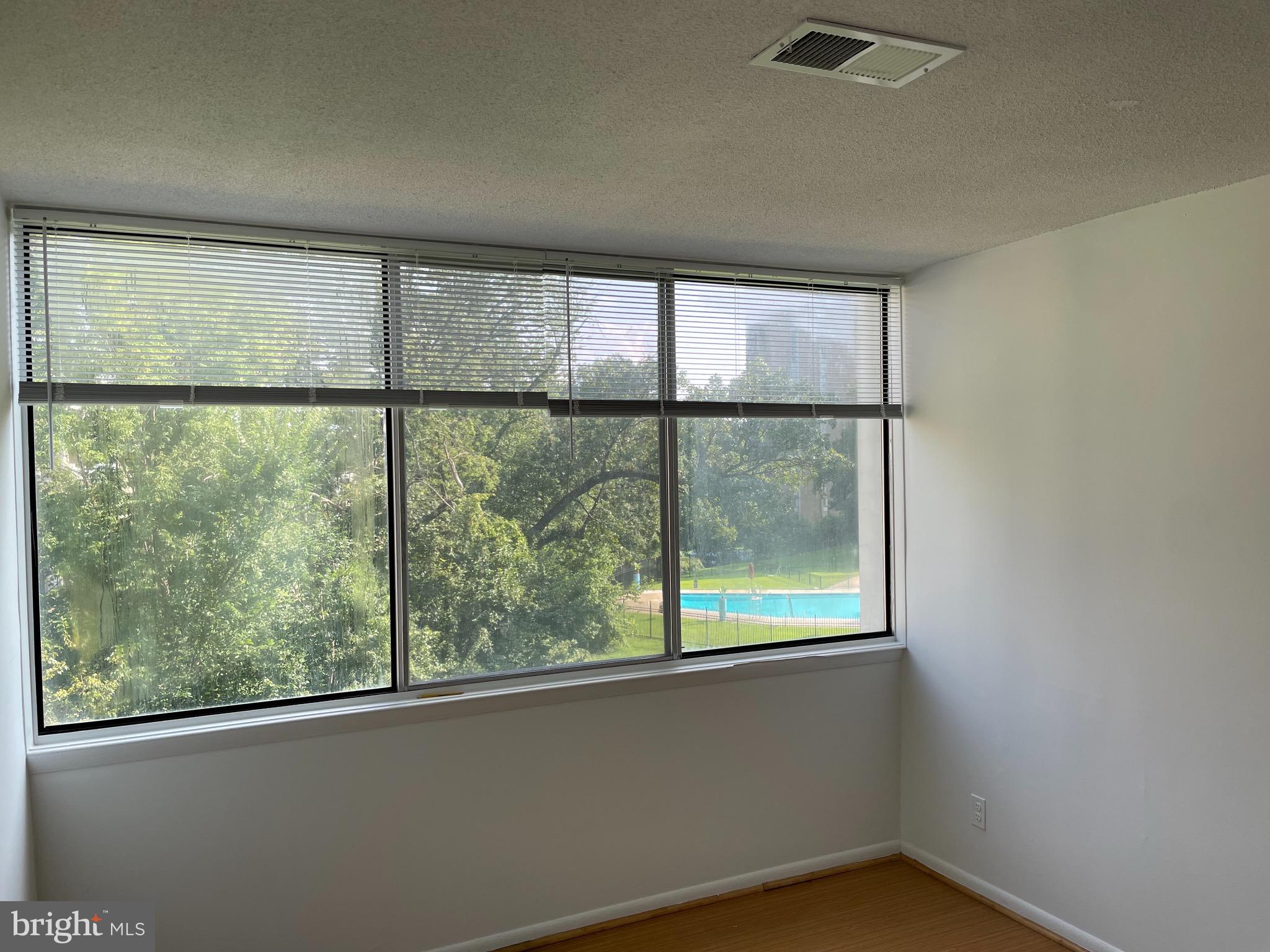 1824 Metzerott Road, Unit 102 Adelphi, MD 20783 - Photo 9 of 21