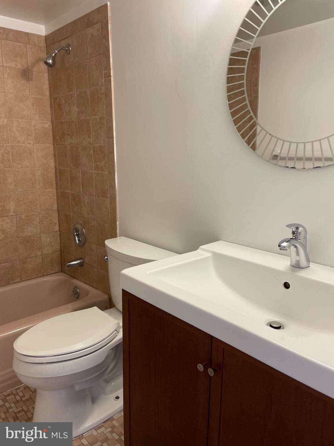 1824 Metzerott Road, Unit 102 Adelphi, MD 20783 - Photo 10 of 21