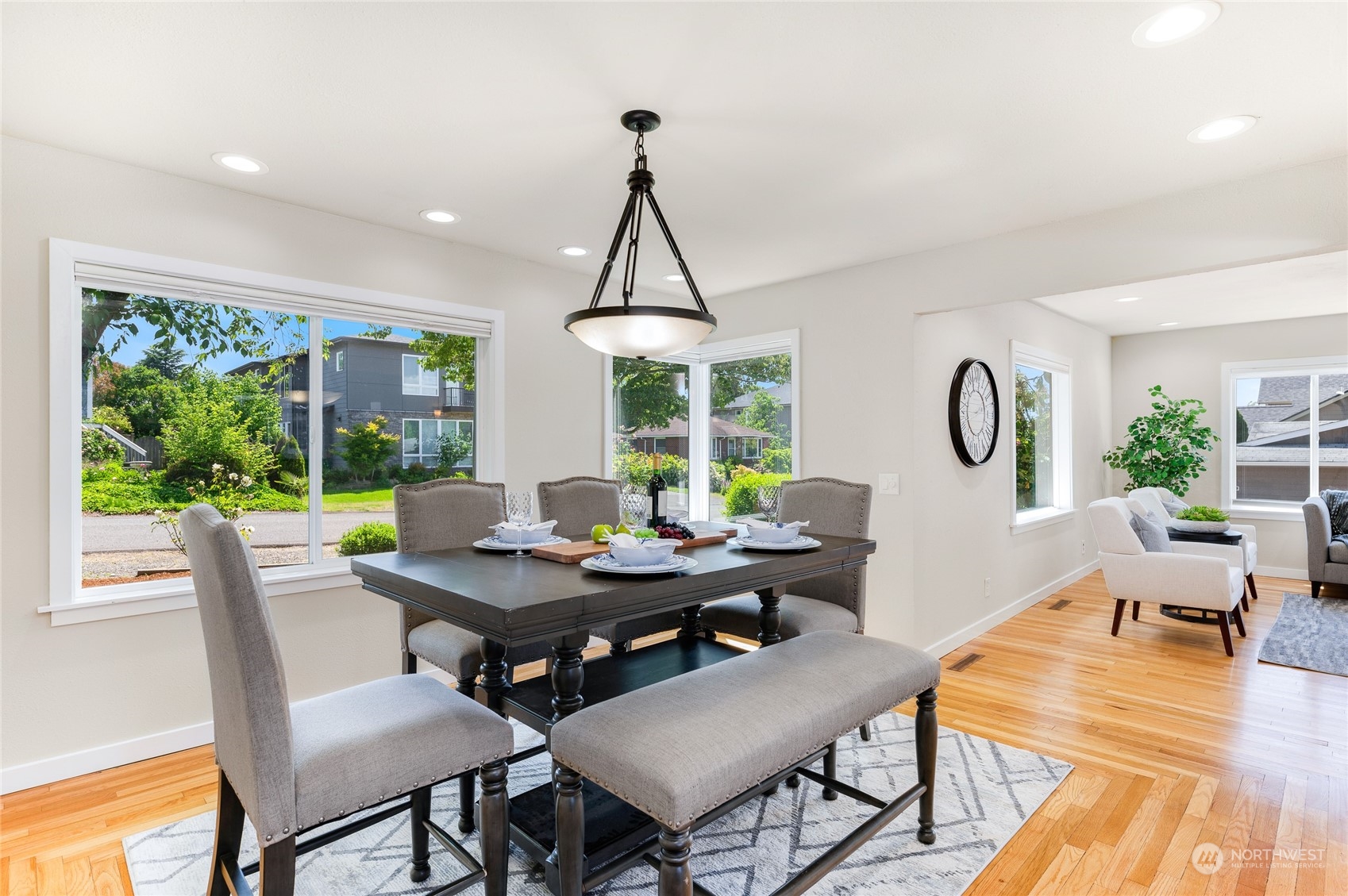914 North 33rd Street Renton, WA 98056 - Photo 7 of 37 a view of a dining room with furniture window and outside view