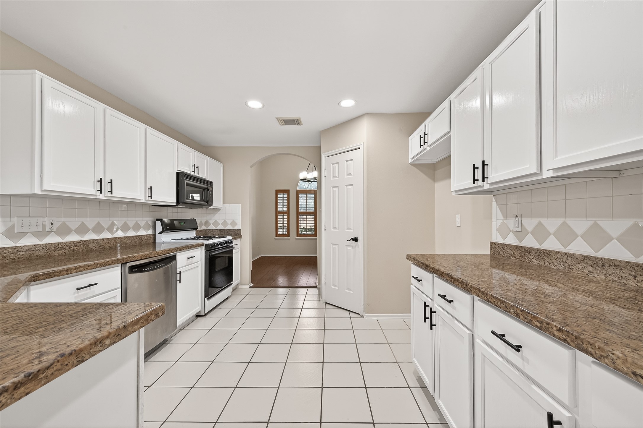 23035 Canal Road Richmond, TX 77406 - Photo 22 of 50