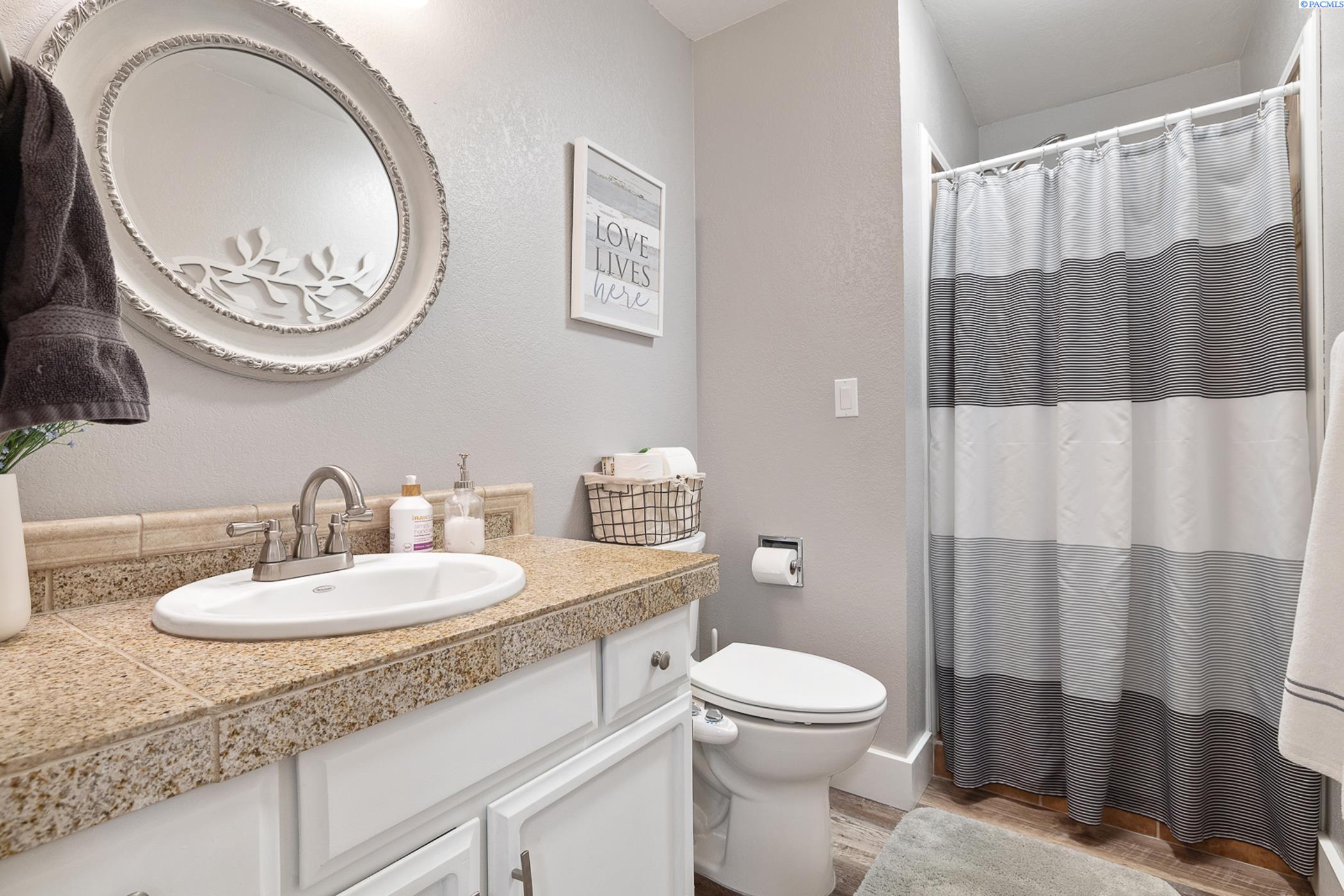 253 Rachel Road Kennewick, WA 99338 - Photo 23 of 40 Gallery Image 23
