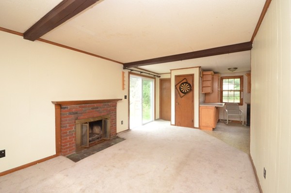 44 Wethersfield Road Bellingham, MA 02019 - Photo 17 of 24 Gallery Image 17