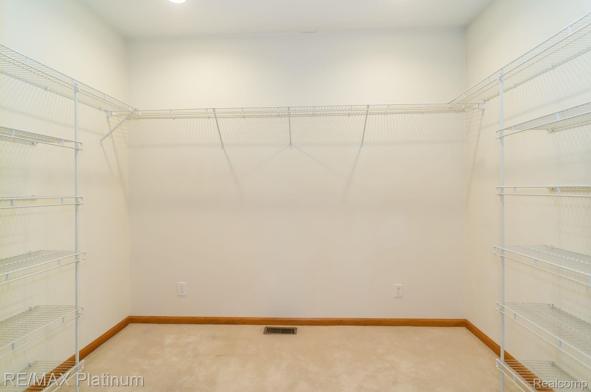 7602 Sheldon Road Whitmore Lake, MI 48189 - Photo 18 of 42 18.jpg