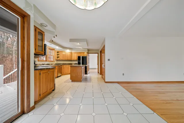 $850,000 | 45 Sharon Road, Windham, NH 03087