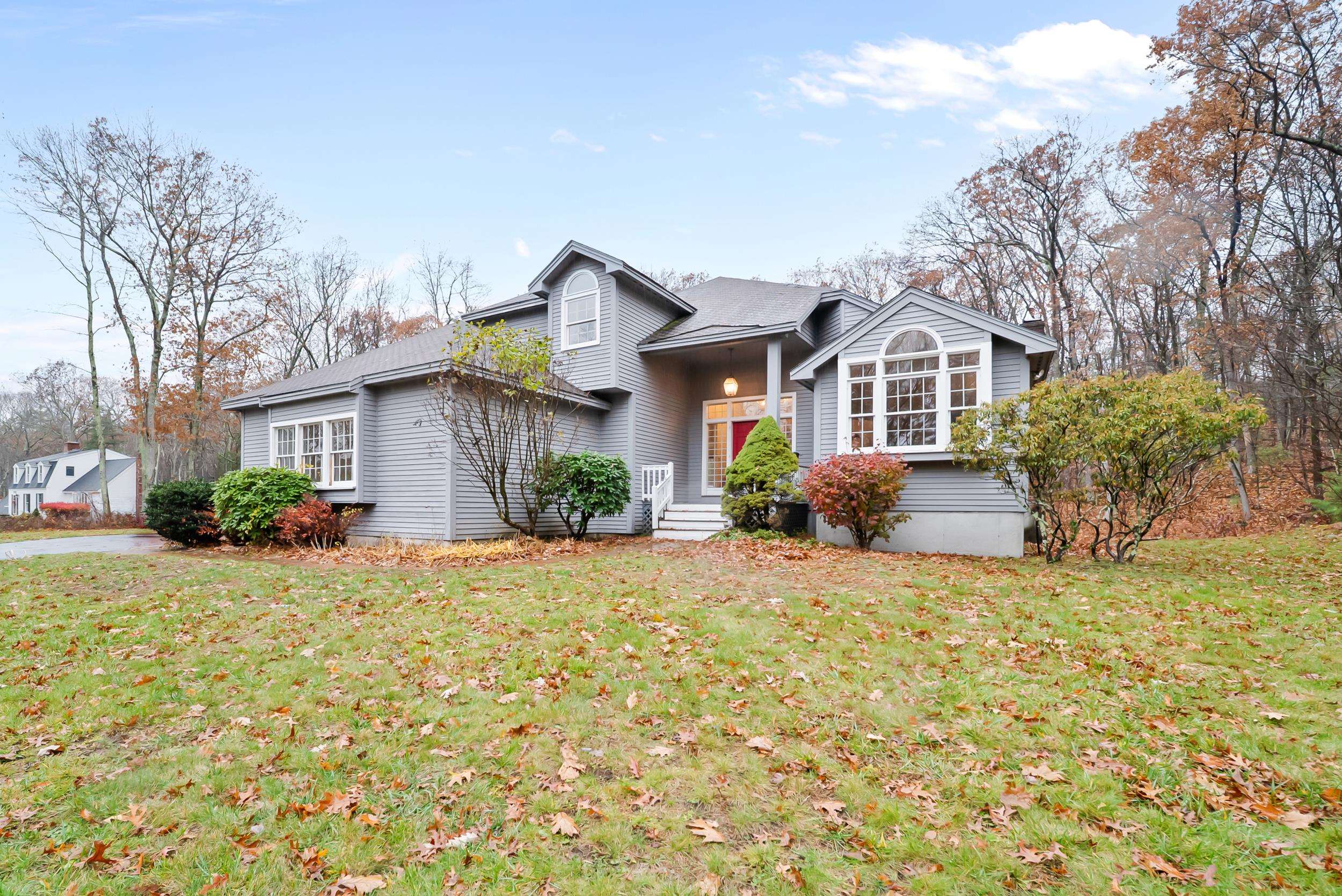 45 Sharon Road Windham, NH 03087 - Photo 2 of 55