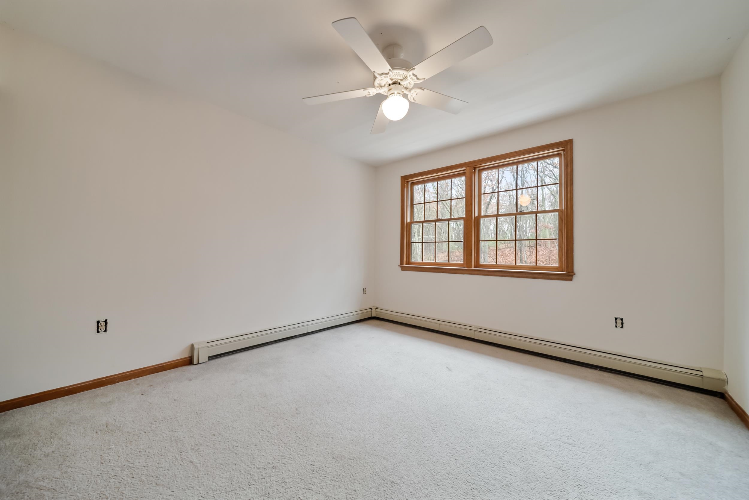 45 Sharon Road Windham, NH 03087 - Photo 33 of 55