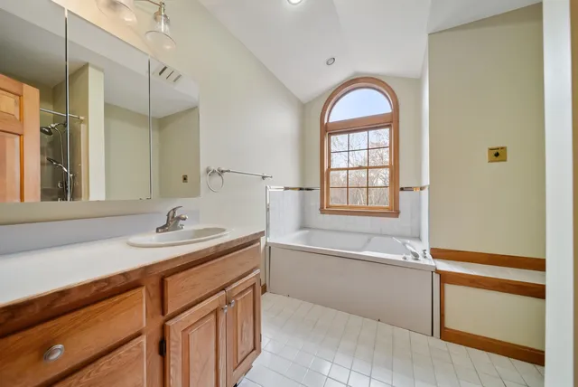 $850,000 | 45 Sharon Road, Windham, NH 03087