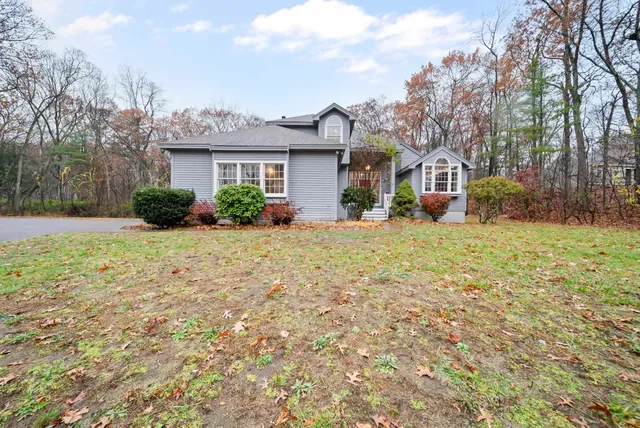 $850,000 | 45 Sharon Road, Windham, NH 03087