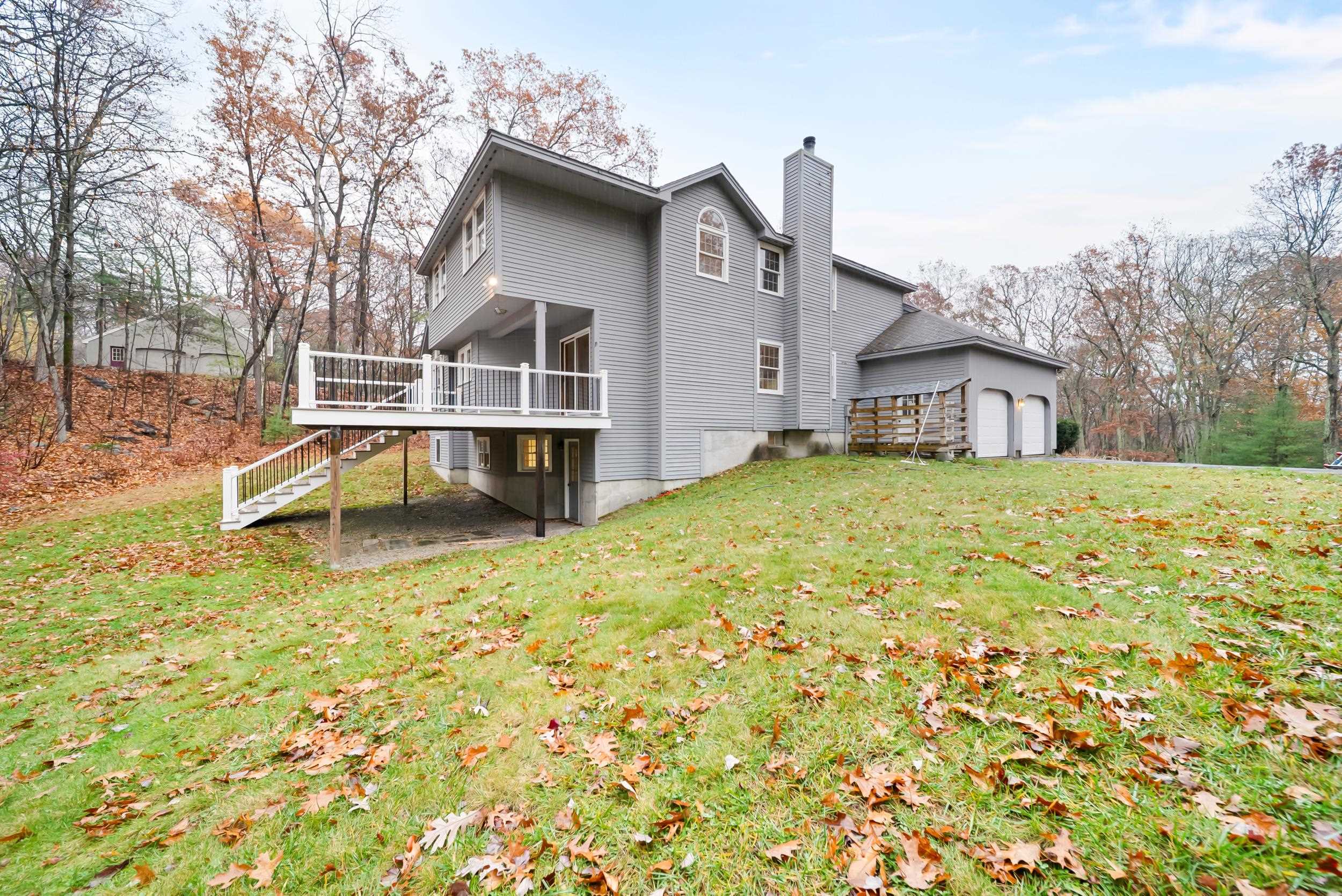 45 Sharon Road Windham, NH 03087 - Photo 6 of 55