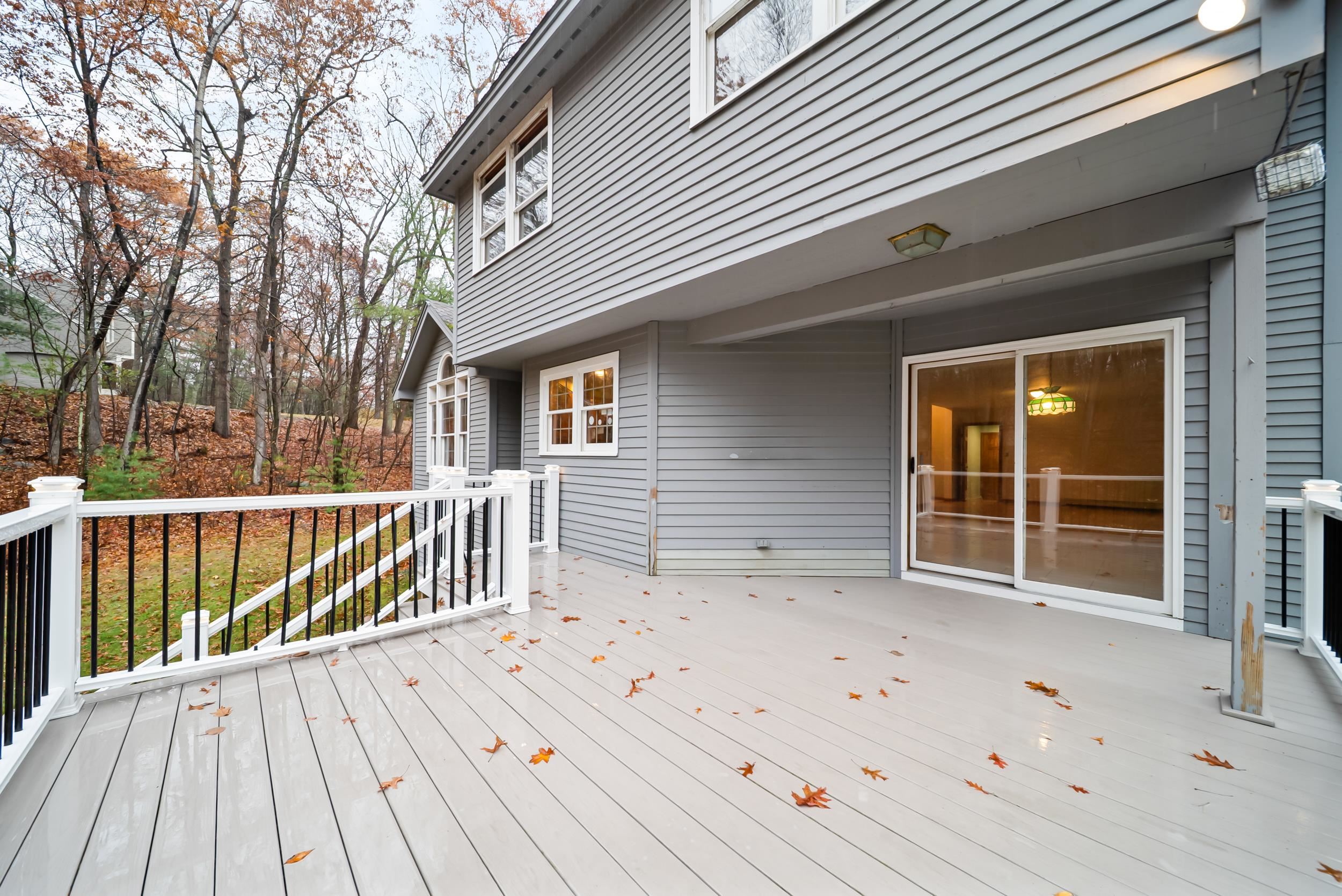 45 Sharon Road Windham, NH 03087 - Photo 9 of 55