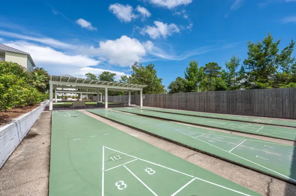 a view of a tennis court