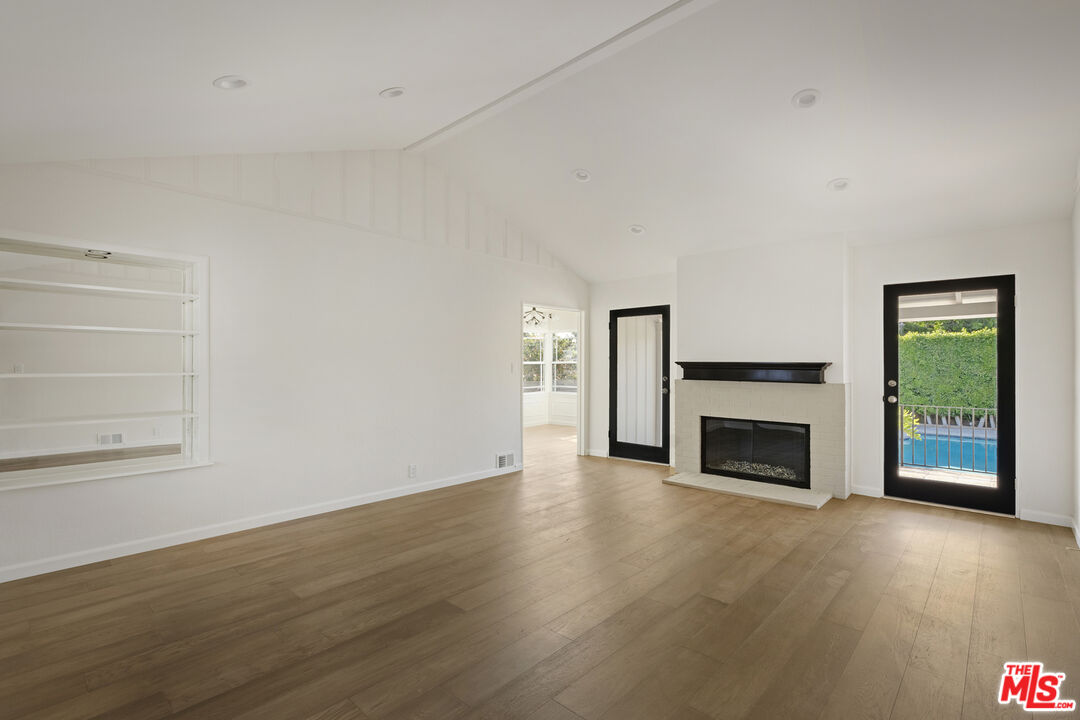 12153 Maxwellton Road Studio City, CA 91604 - Photo 24 of 48