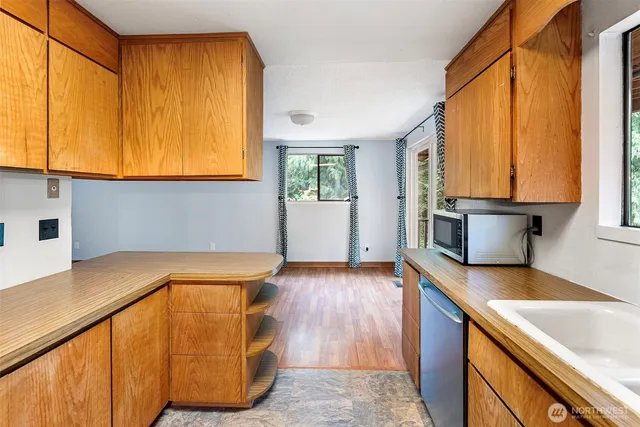 $599,000 | 6550 Northwest Mathwig Lane, Silverdale, WA 98383