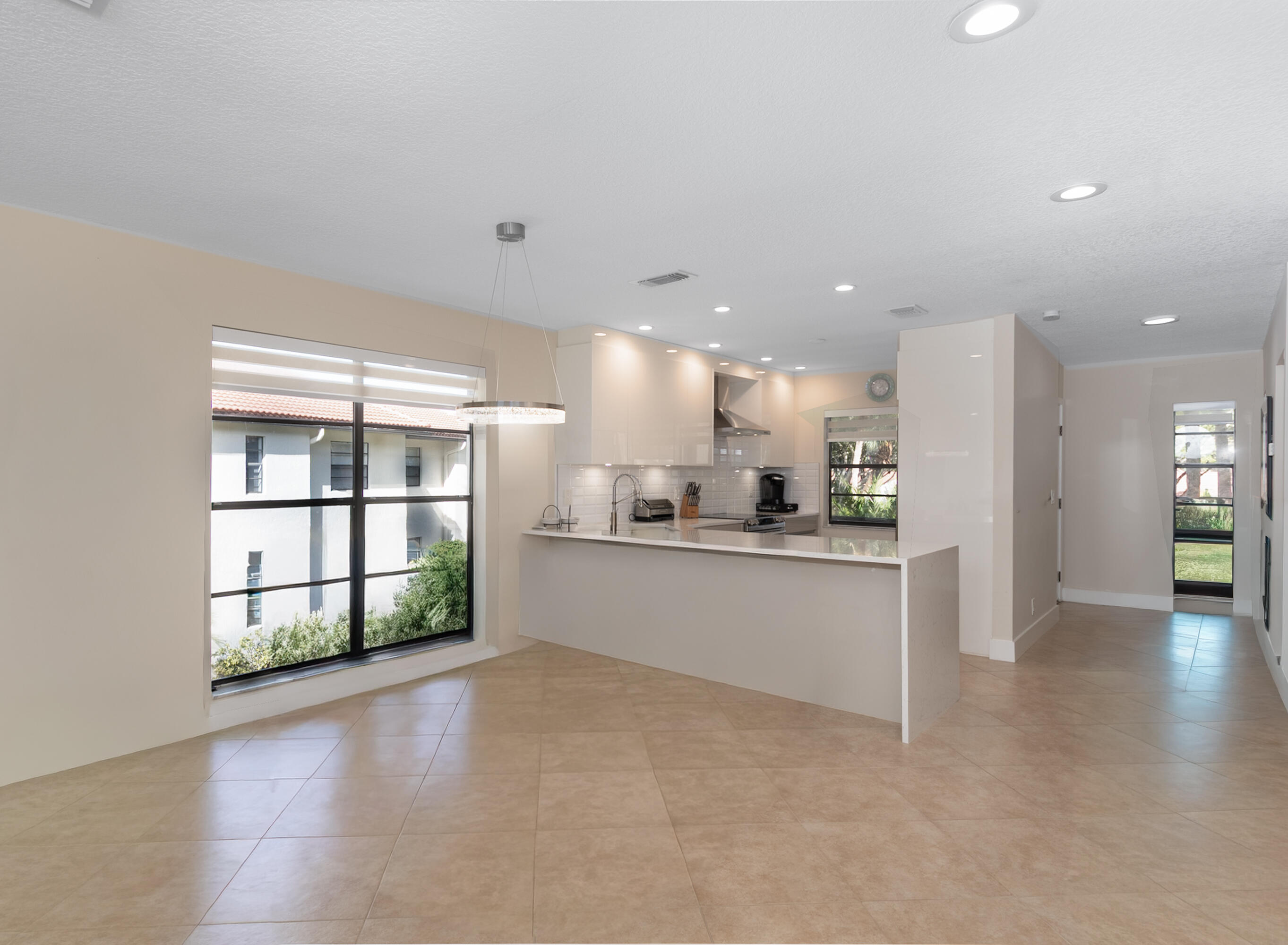 21703 Tall Palm Circle, Unit 5D Boca Raton, FL 33433 - Photo 8 of 36 without furniture