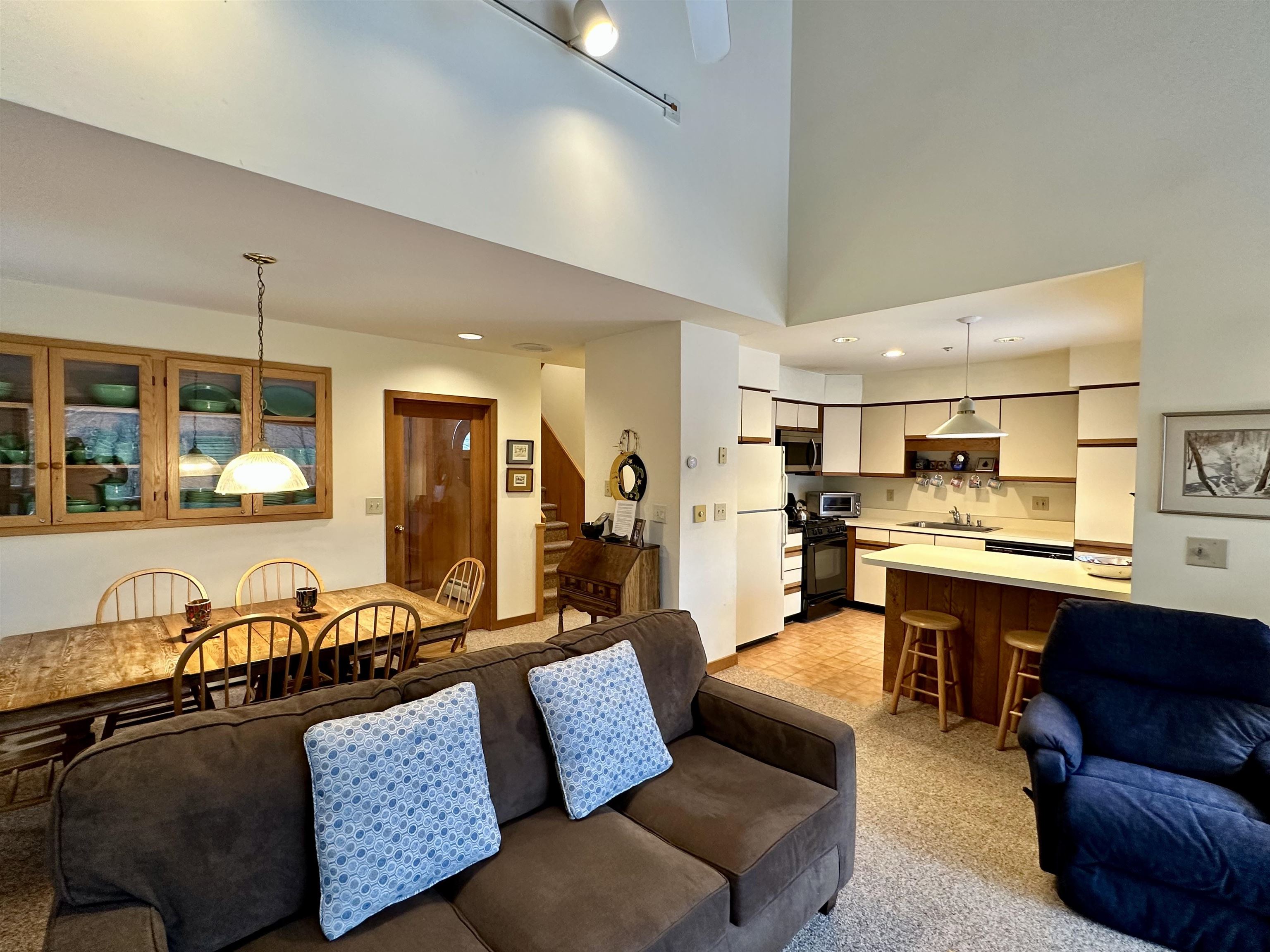 347 Barts Hill Road Killington, VT 05751 - Photo 4 of 36 Gallery Image 4