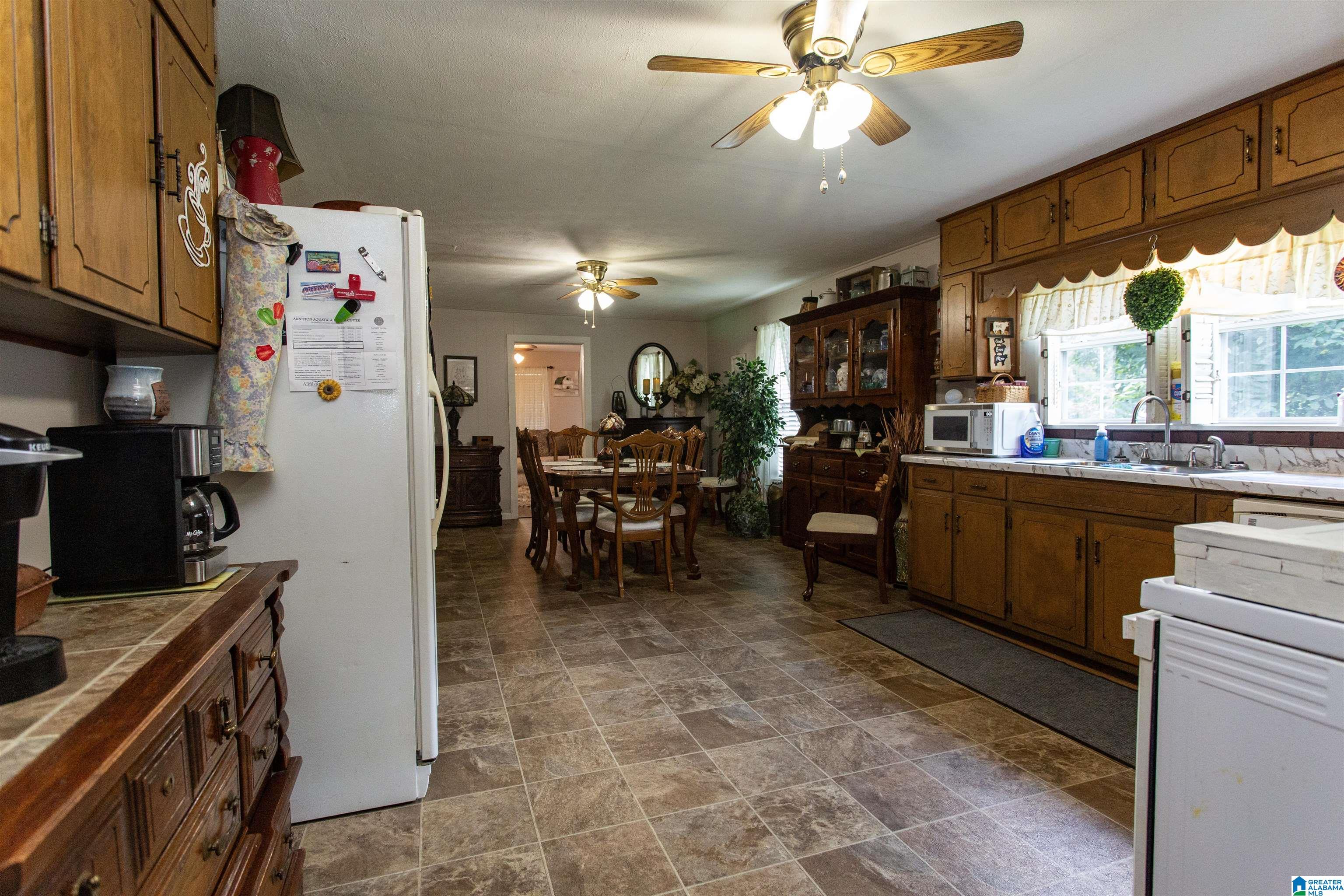 200 Mountainview Road Anniston, AL 36201 - Photo 9 of 26