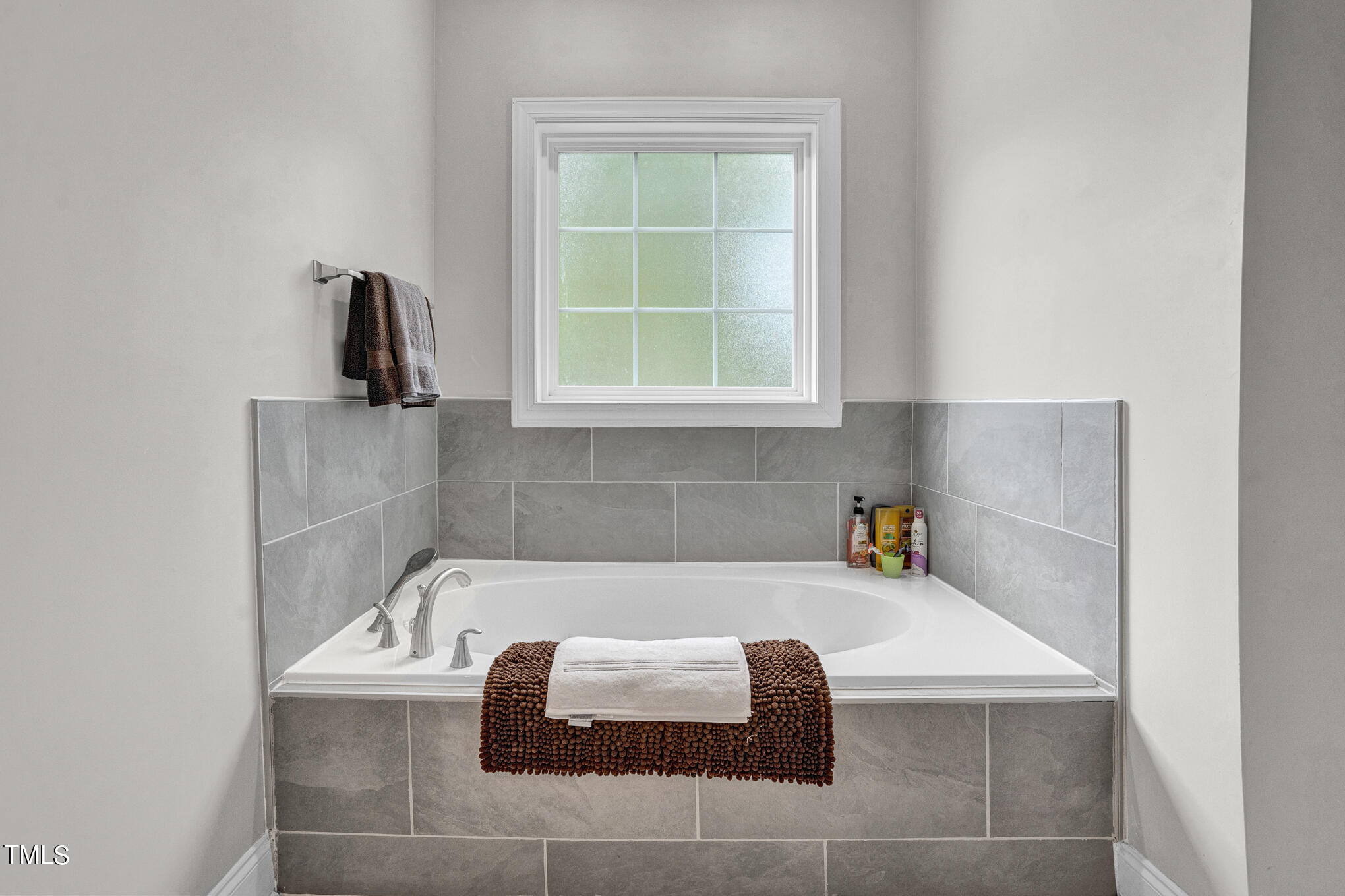 18 Fox Pen Drive Raleigh, NC 27603 - Photo 12 of 27 DSC07015