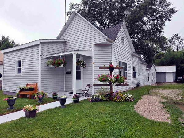 $159,000 | 816 South Main Street, Bicknell, IN 47512