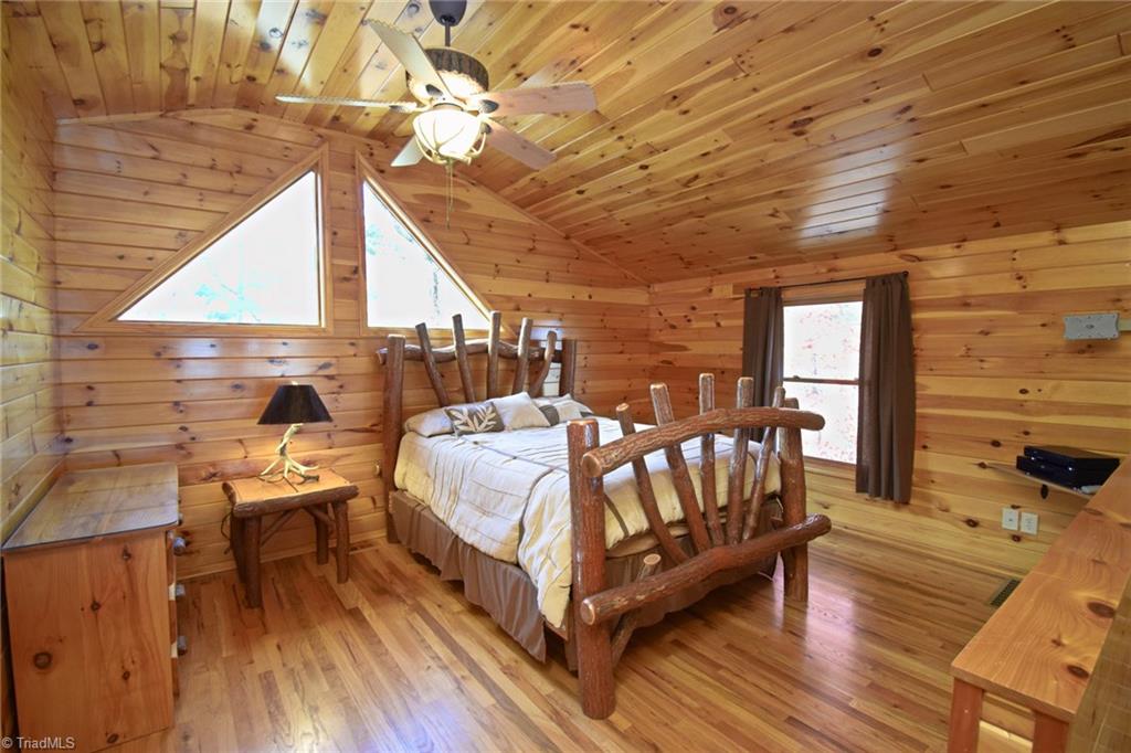 600 Wolf Pen Road Purlear, NC 28665 - Photo 12 of 26