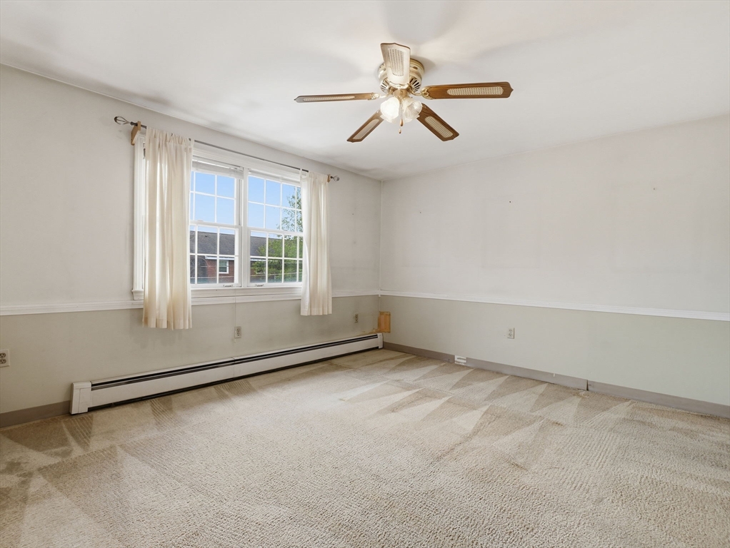100 Roper Street, Unit D Lowell, MA 01852 - Photo 19 of 38