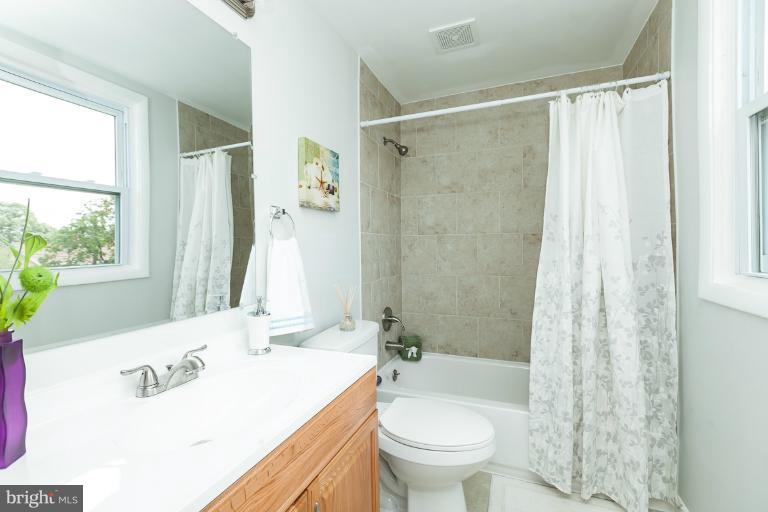 8005 Sagramore Road Rosedale, MD 21237 - Photo 12 of 30 Upper Level Bath