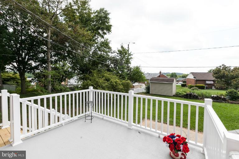 8005 Sagramore Road Rosedale, MD 21237 - Photo 13 of 30 Rear Deck