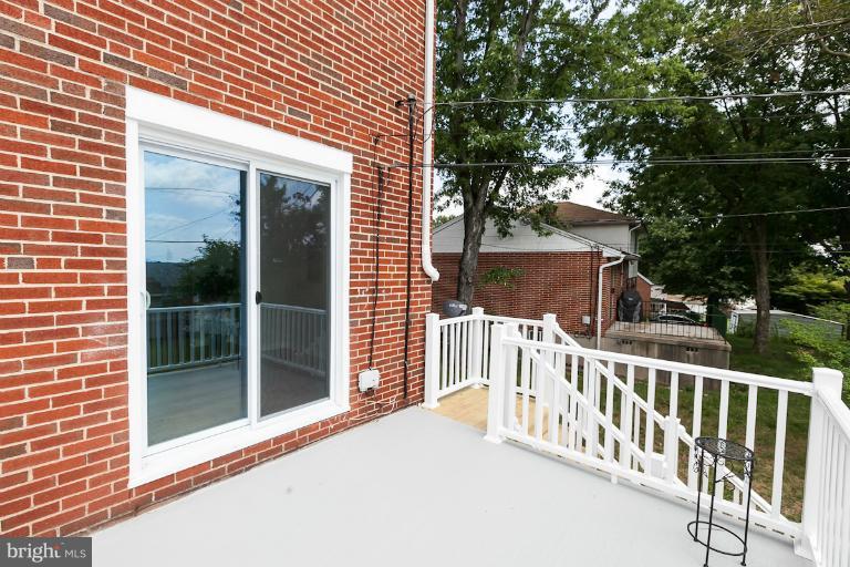 8005 Sagramore Road Rosedale, MD 21237 - Photo 7 of 30 Rear Deck