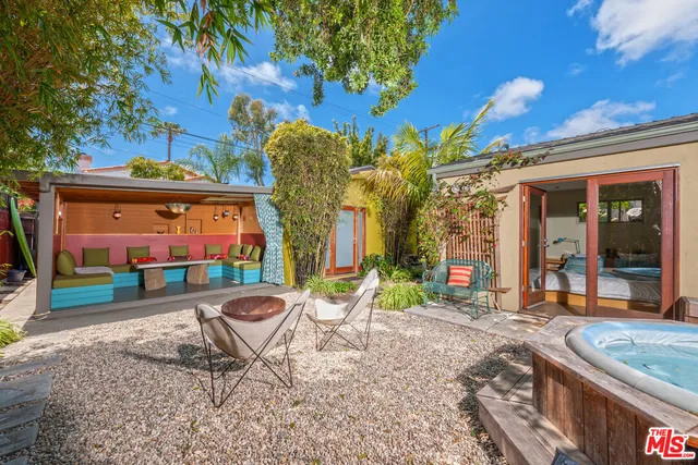 $10,500 | 3617 Maplewood Avenue, Los Angeles, CA 90066