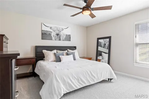 $289,900 | 206 Wenona Drive, Washington, MO 63090