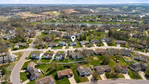 $289,900 | 206 Wenona Drive, Washington, MO 63090