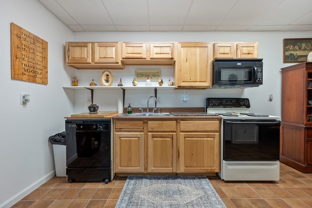 409 Whispering Pines Road Max Meadows, VA 24360 - Photo 58 of 100 Gallery Image 58